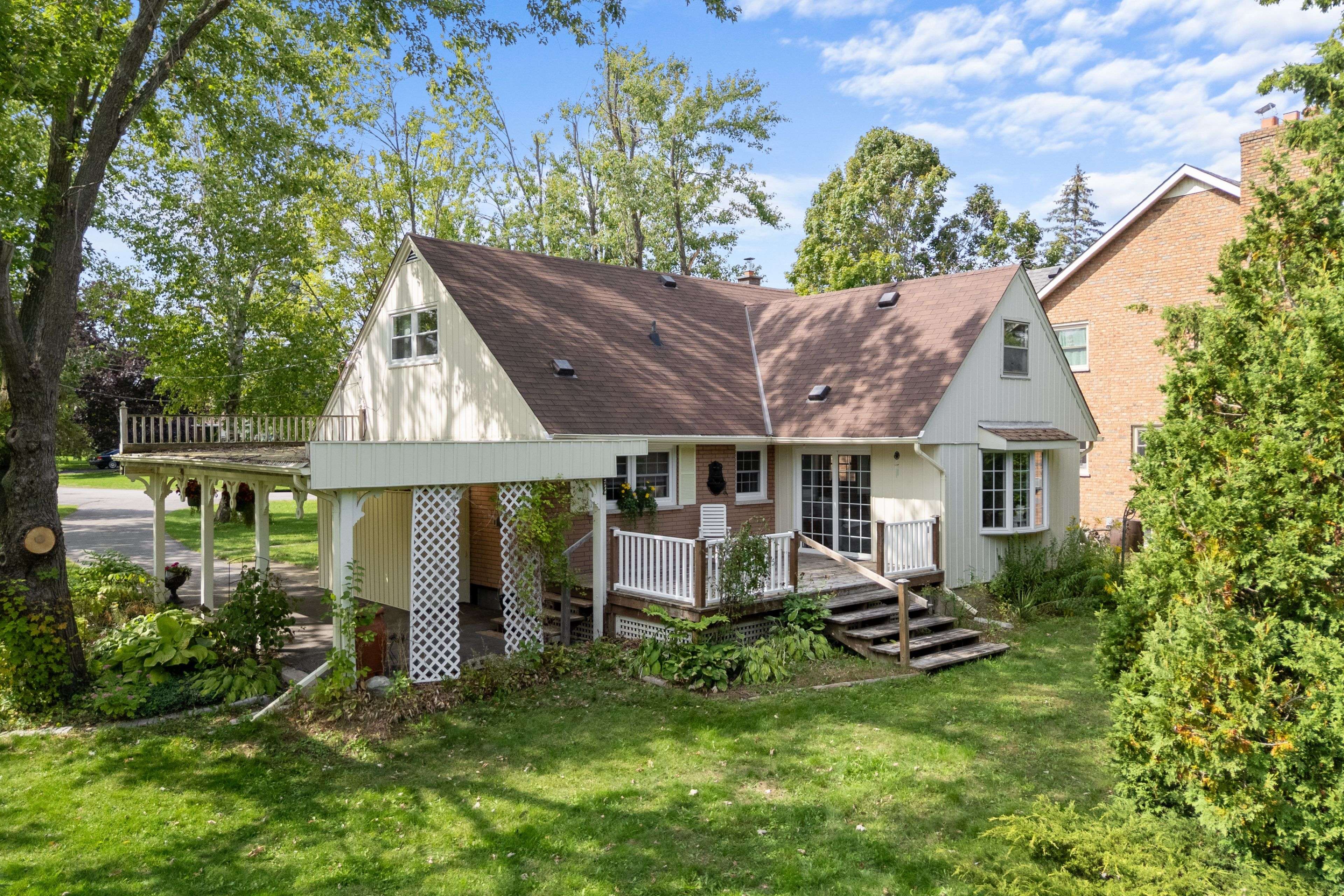 Kawartha Lakes, ON K9V 5H4,17 Richard AVE