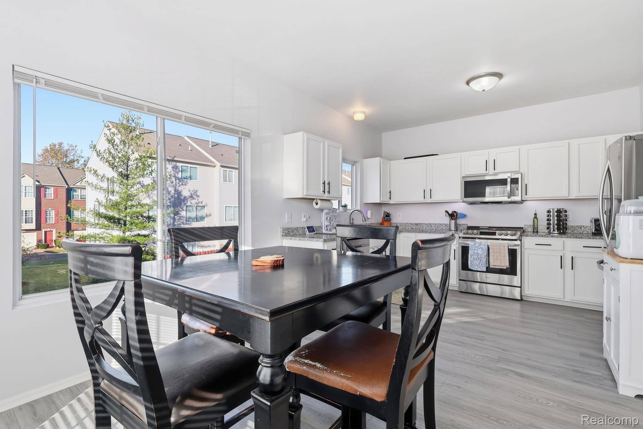 Sterling Heights, MI 48310,36123 Dominion CIR