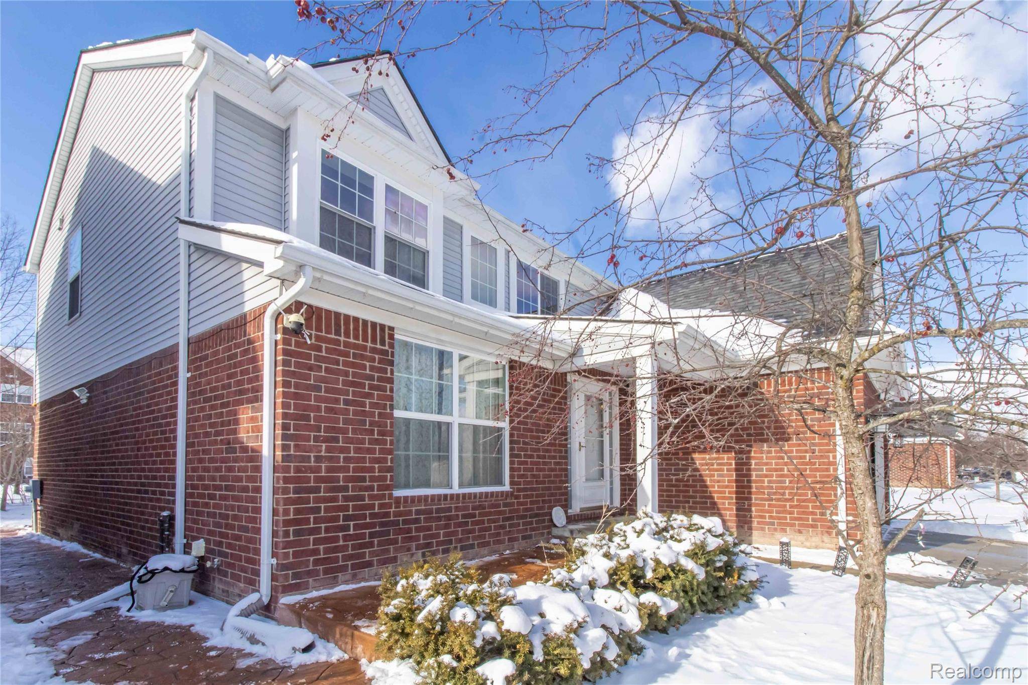 Canton, MI 48188,446 Cherry Stone DR