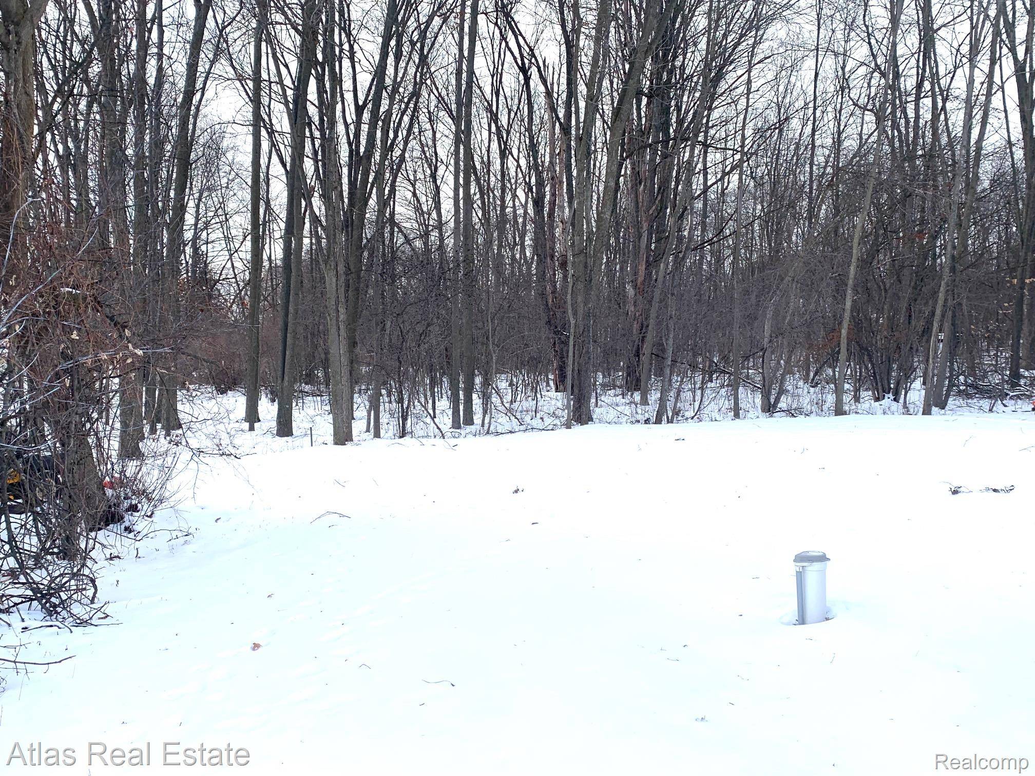 Flint, MI 48506,4081 Hidden View DR