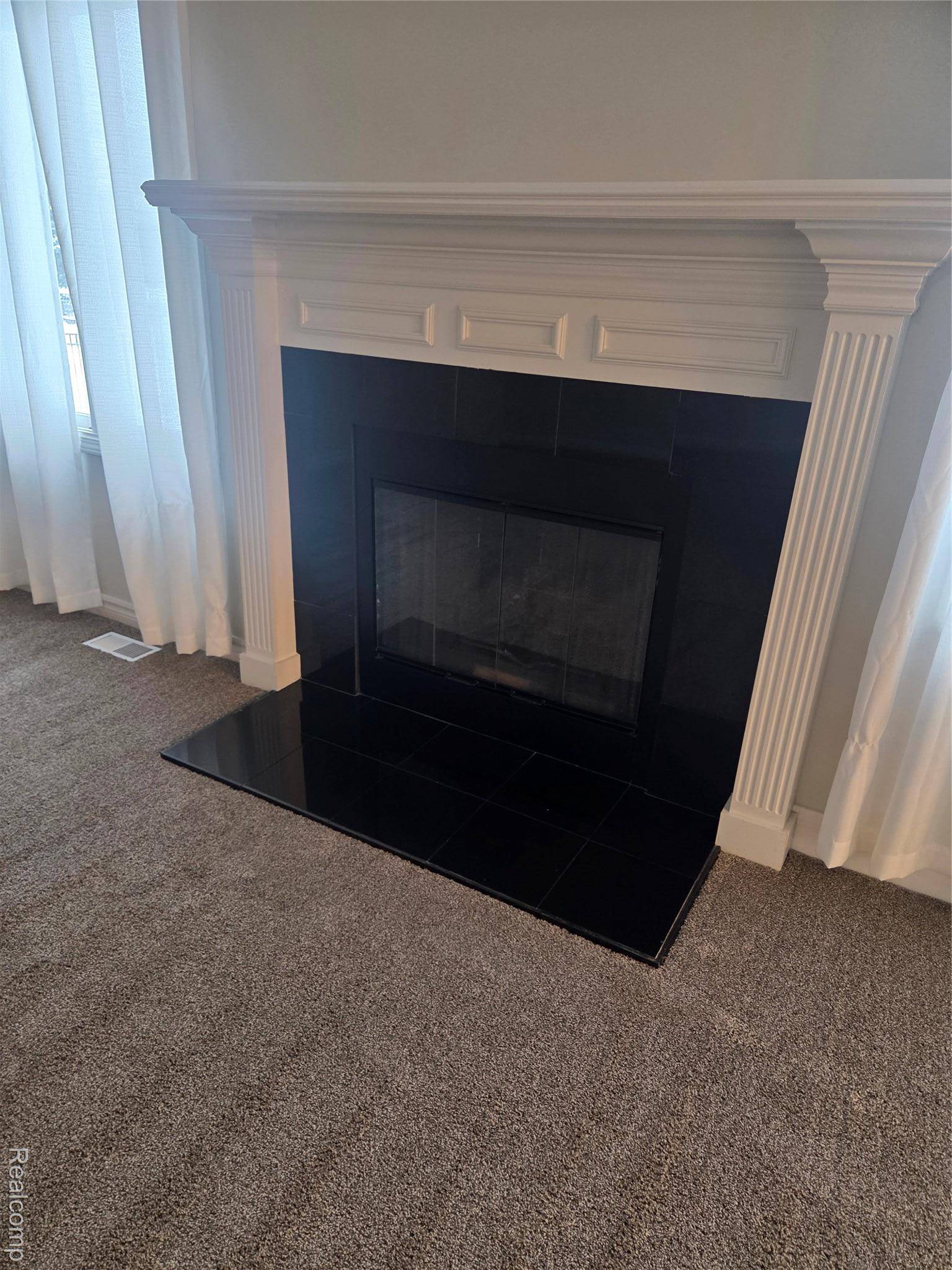 Macomb, MI 48042,51684 Eva DR