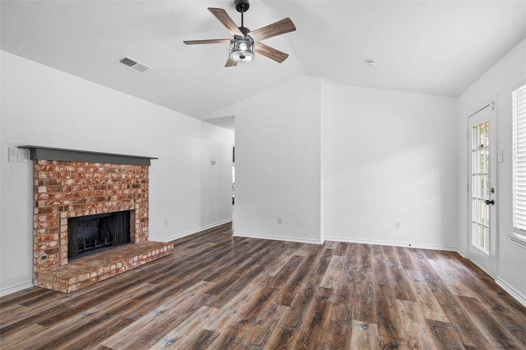 Mesquite, TX 75150,5320 Waterford Drive