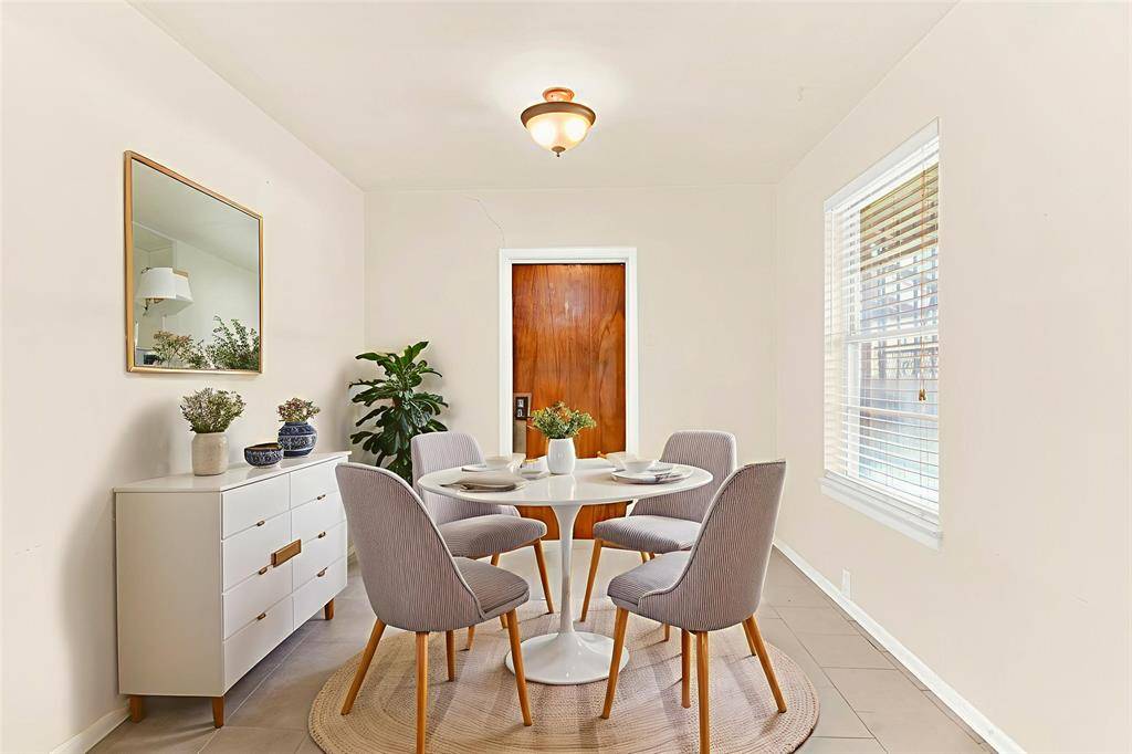 Dallas, TX 75228,2729 Lockhart Avenue