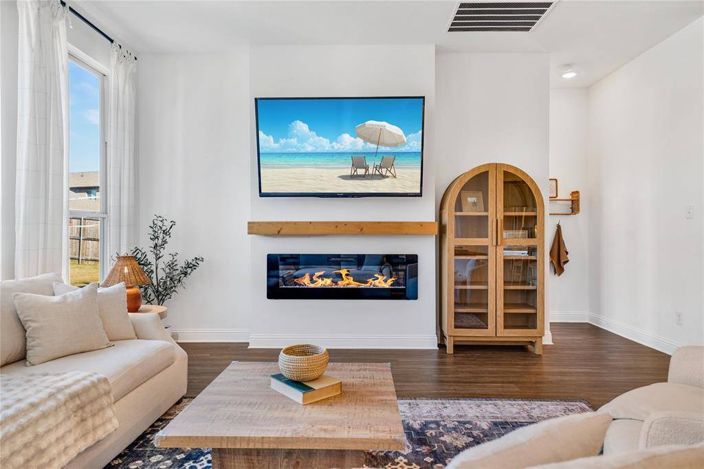 Aubrey, TX 76227,1501 White Water Way