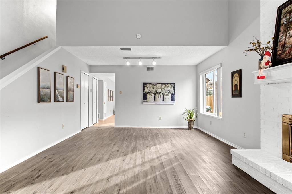 Carrollton, TX 75007,2302 Placid Drive