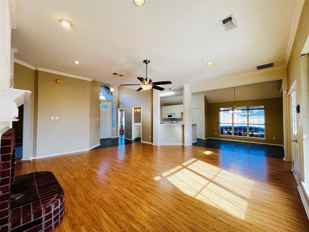 Fort Worth, TX 76179,7313 Chambers Lane