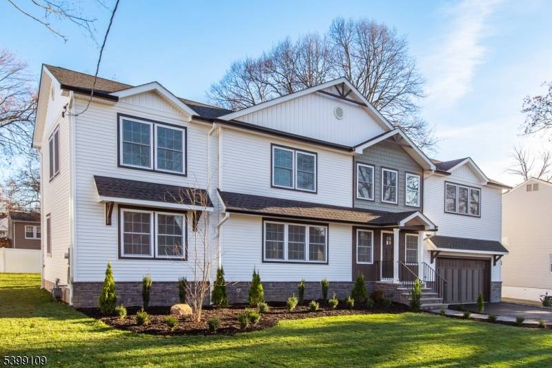 Roseland Boro, NJ 07068,44 4Th Ave