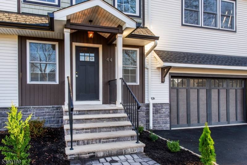 Roseland Boro, NJ 07068,44 4Th Ave