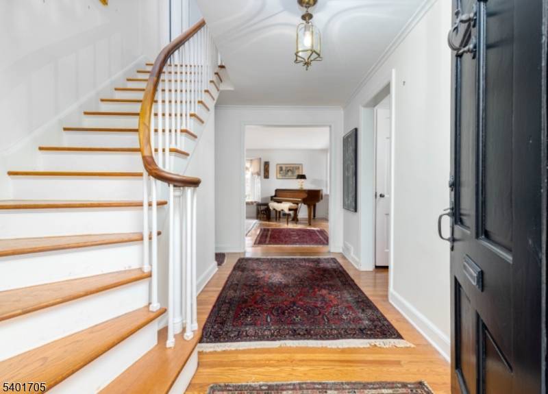 Summit City, NJ 07901,154 Woodland Ave