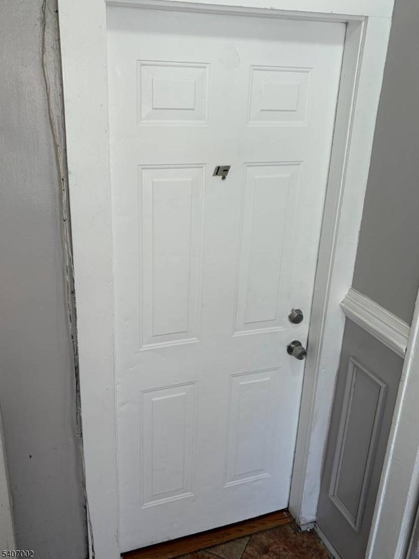 Passaic City, NJ 07055,3 Mass Ct