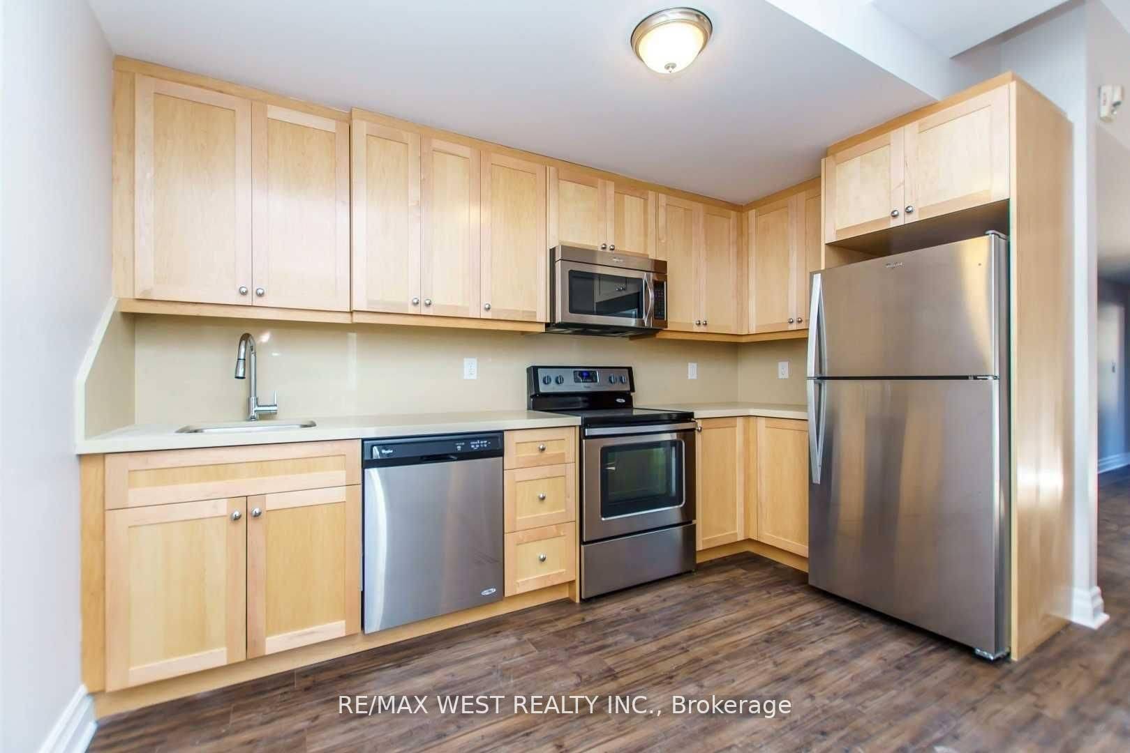 Toronto C01, ON M5T 1C6,13 Grange AVE #2nd Flr