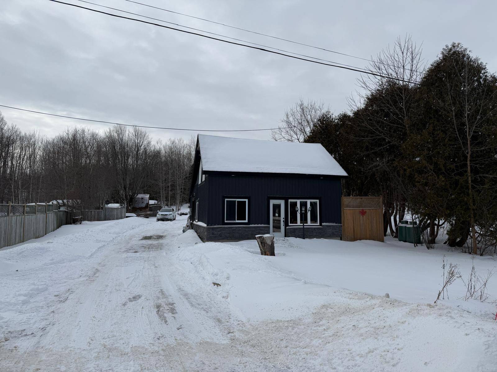 12988 County 16 RR#2 RD, Tay, ON L0K 2C0