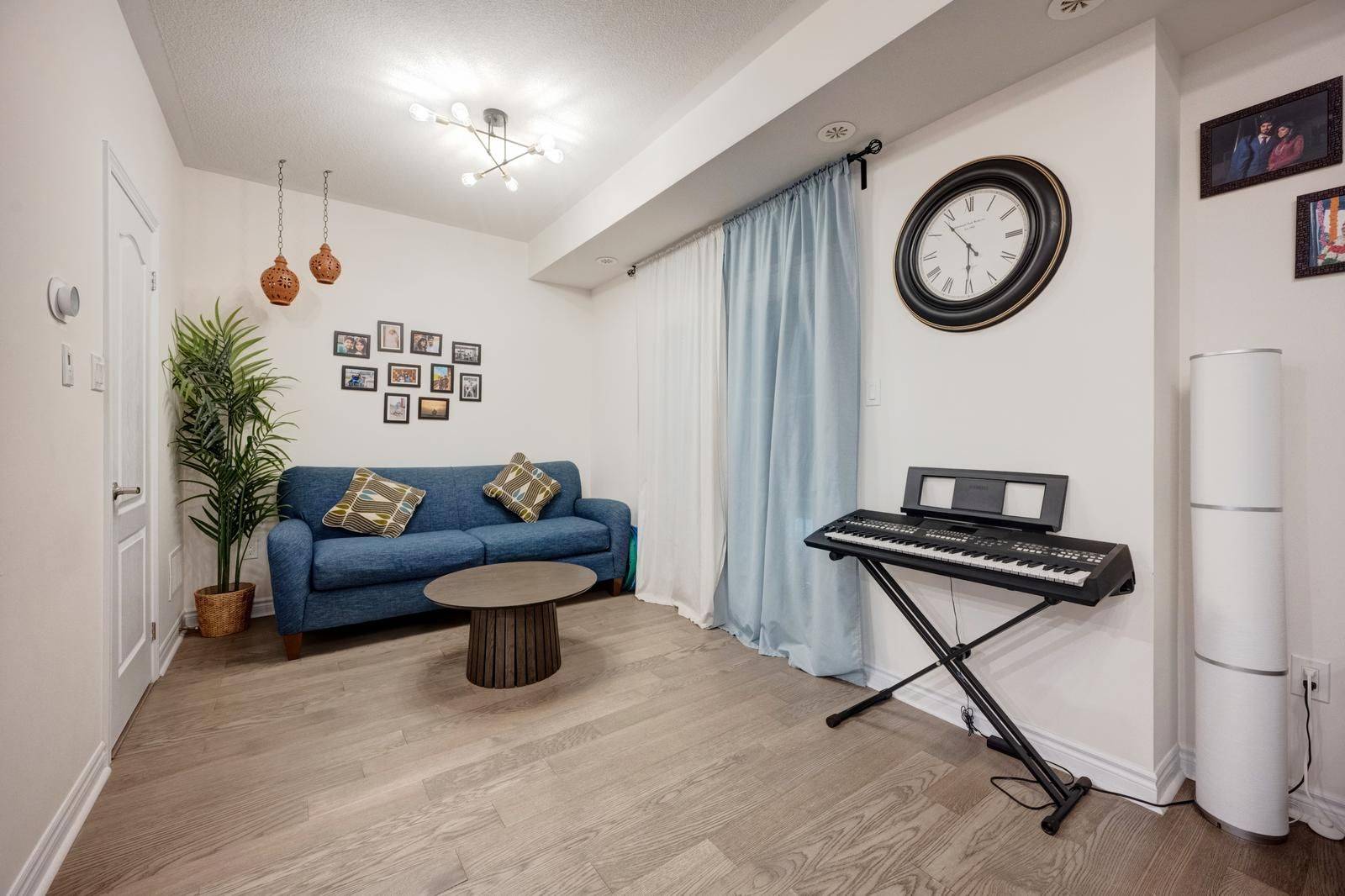 Mississauga, ON L4Z 0C8,78 Preston Meadow AVE #13