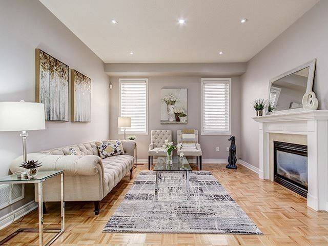 Brampton, ON L6P 1X3,4 Cairnburg DR