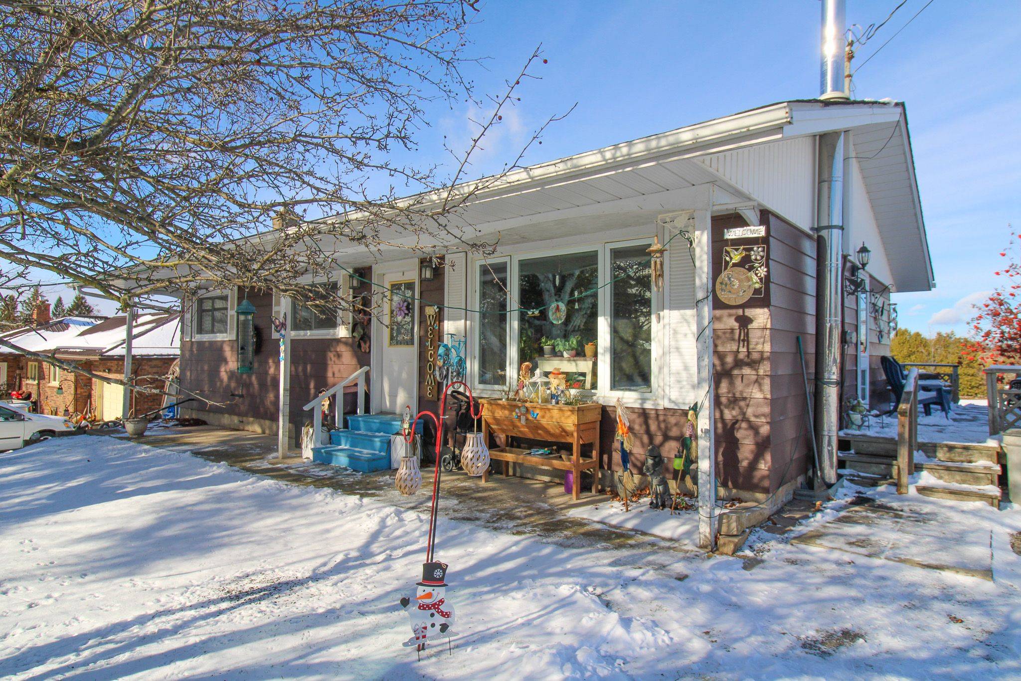 Kawartha Lakes, ON K0L 2W0,1219 Meadowview RD