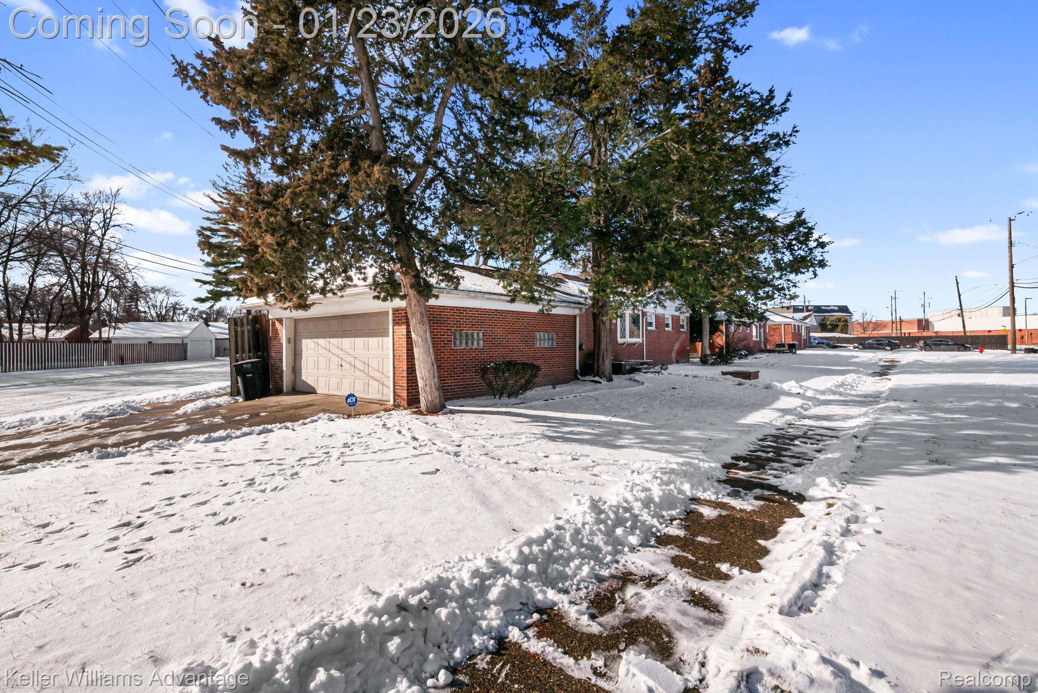 Detroit, MI 48219,19811 Shiawassee DR