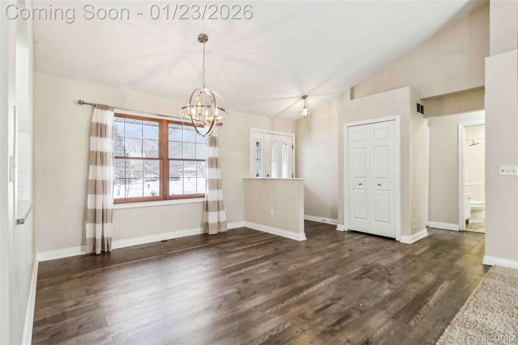 St Clair, MI 48079,1991 Karen AVE