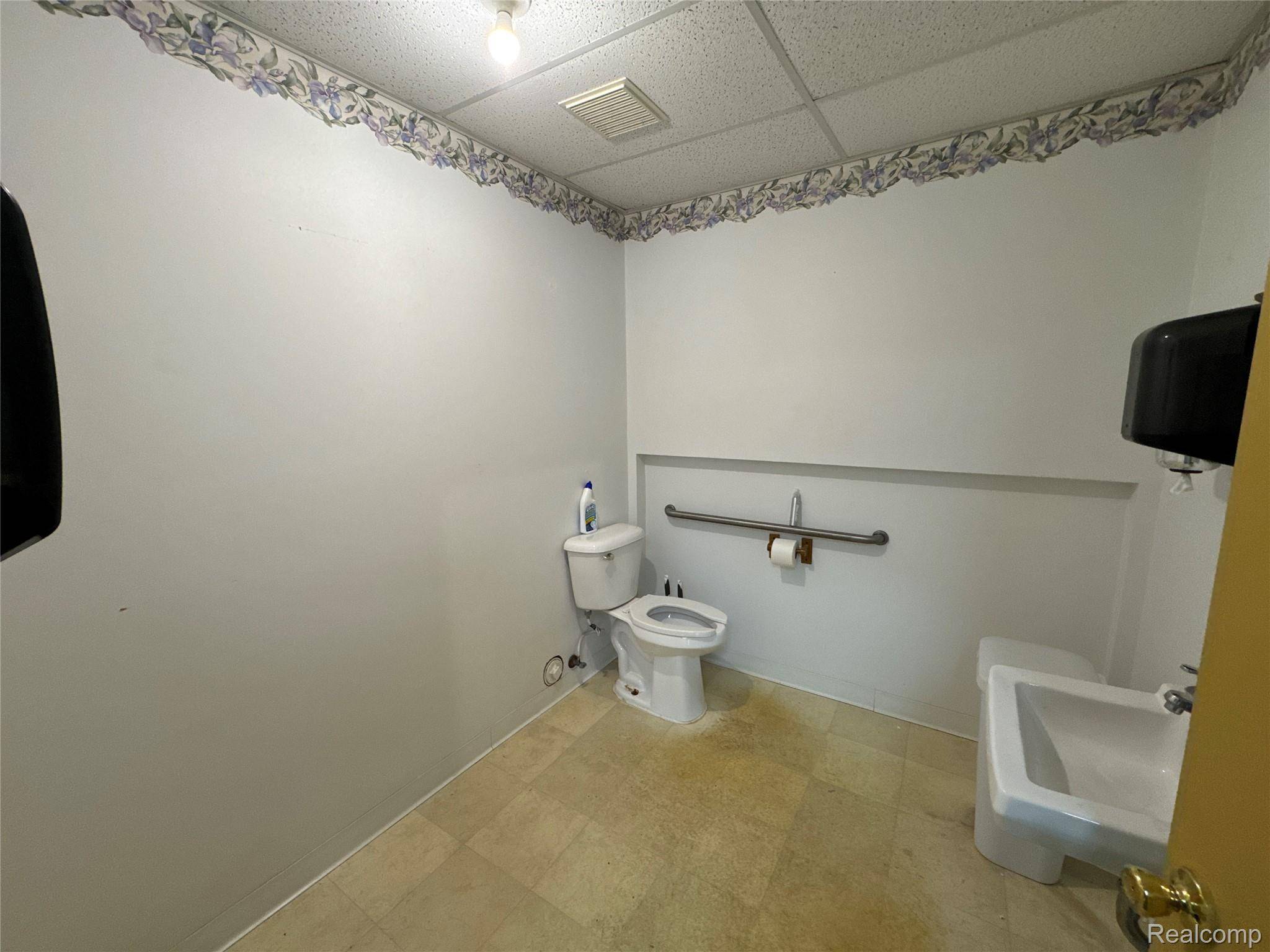 221 S MILL ST #2, Clio, MI 48420