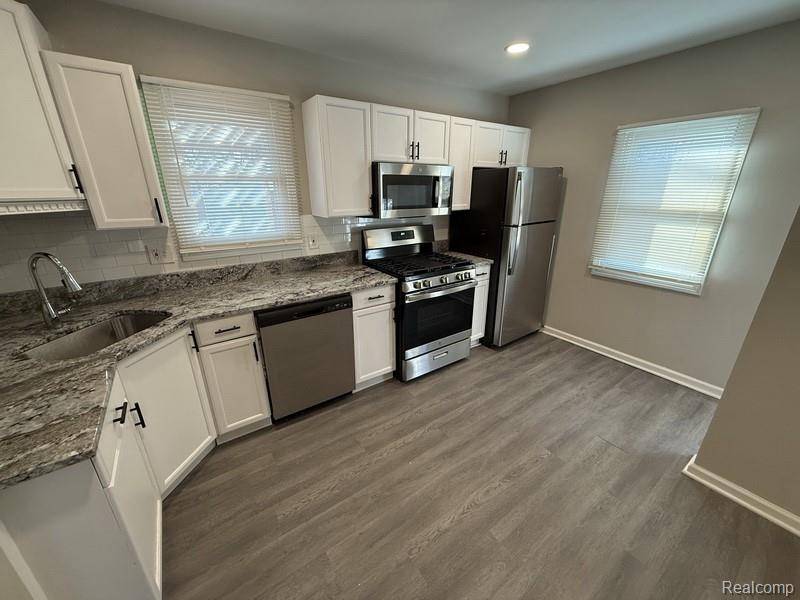 Oak Park, MI 48237,13661 Kingston ST