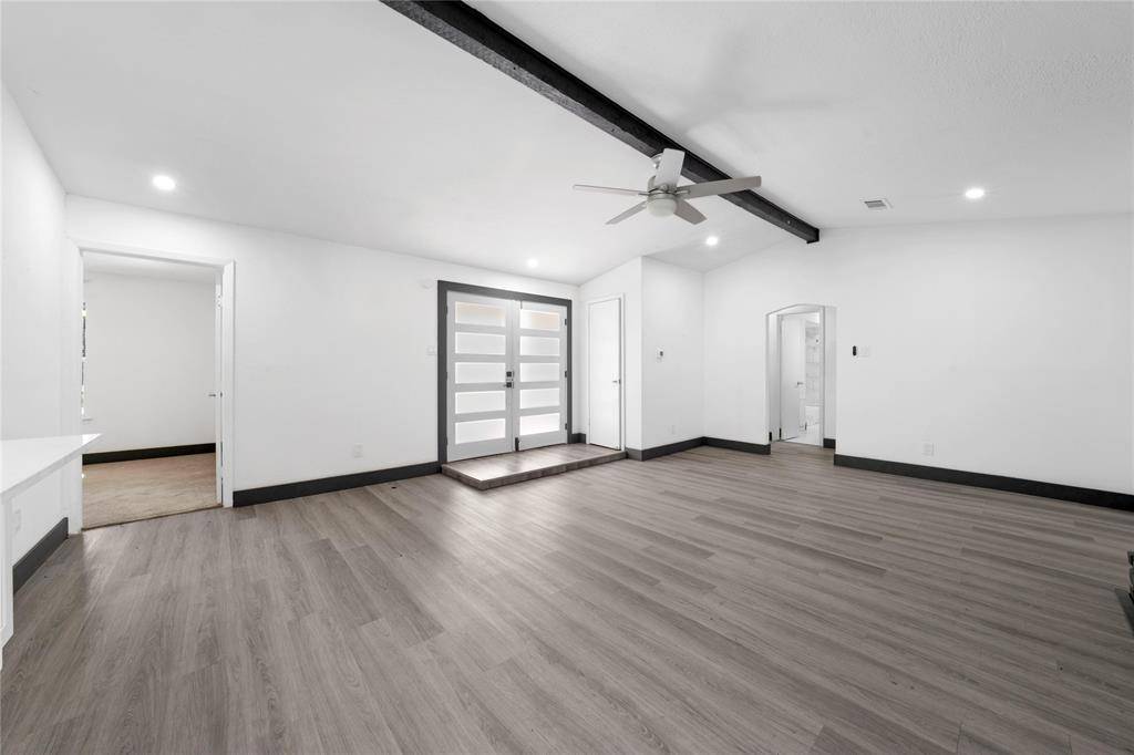 Desoto, TX 75115,1029 Ray Andra Drive