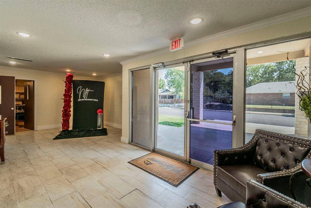 Dallas, TX 75212,3603 Puget Street