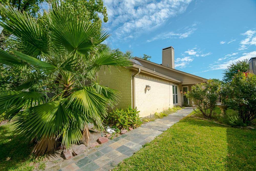 Addison, TX 75001,14816 Sopras Circle