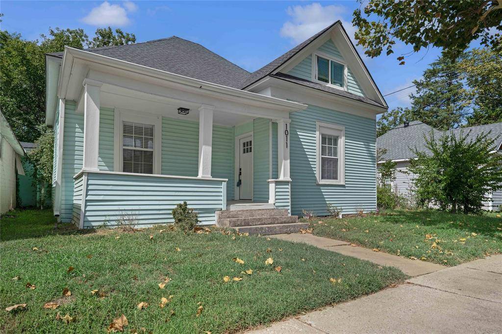 Denison, TX 75020,1011 S Armstrong Avenue