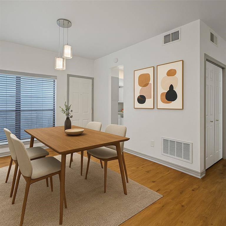 Dallas, TX 75231,9910 Royal Lane #601