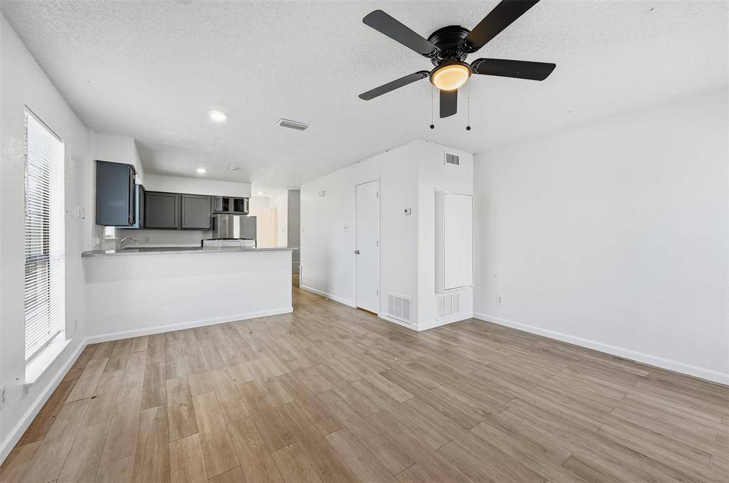 Duncanville, TX 75137,112 Brookside Drive