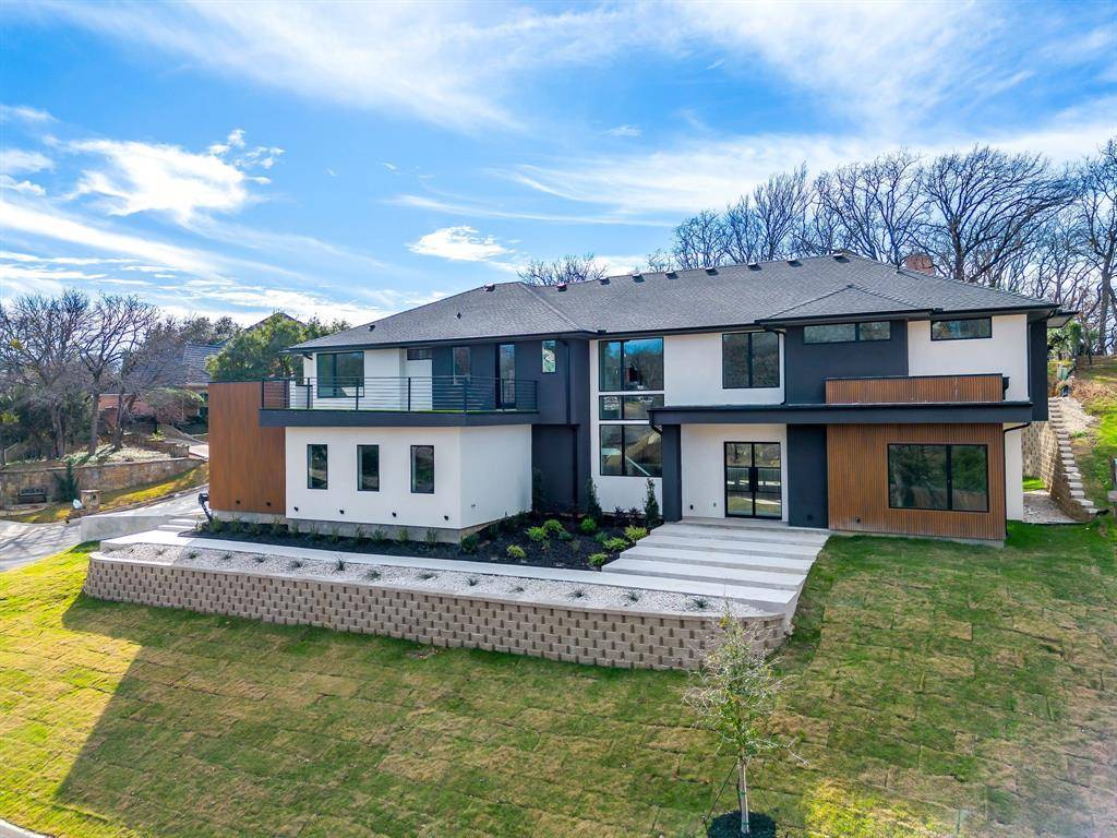 Arlington, TX 76016,6301 Tiffany Oaks Lane