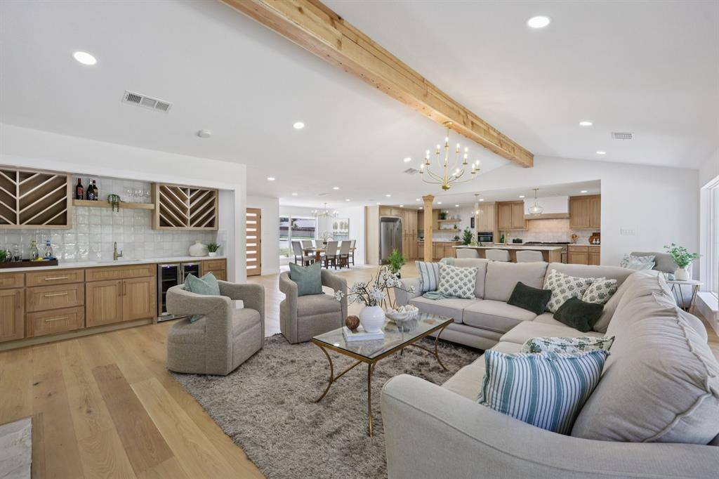 Dallas, TX 75248,6026 Meadowcreek Drive