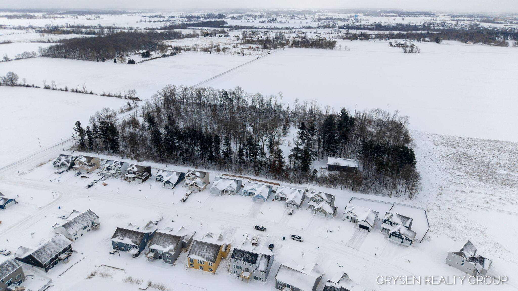 Holland, MI 49424,3924 Elderberry DR