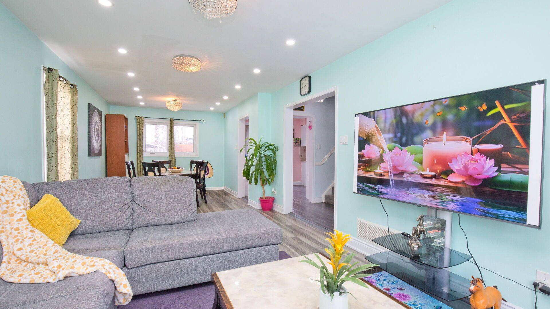 Brampton, ON L6Y 3W7,70 Tulip DR