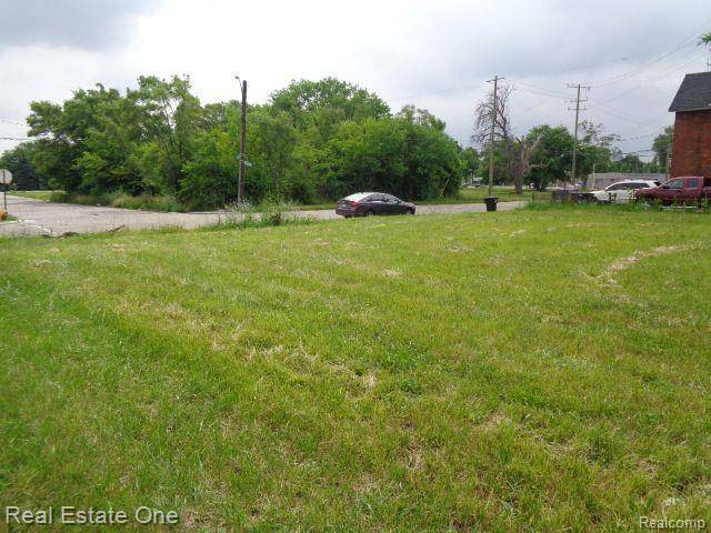 3301 VINEWOOD ST, Detroit, MI 48208