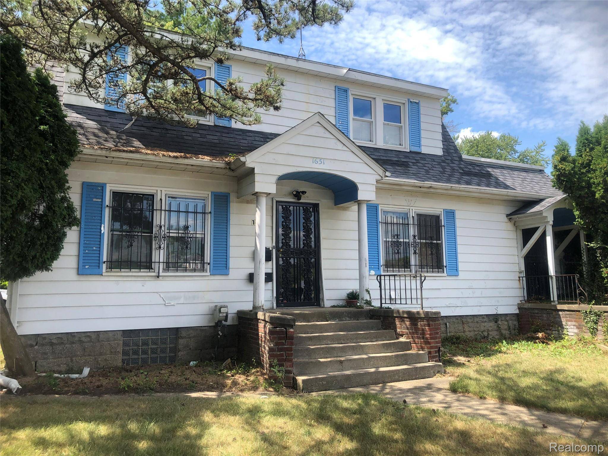 Flint, MI 48504,1651 N Chevrolet AVE