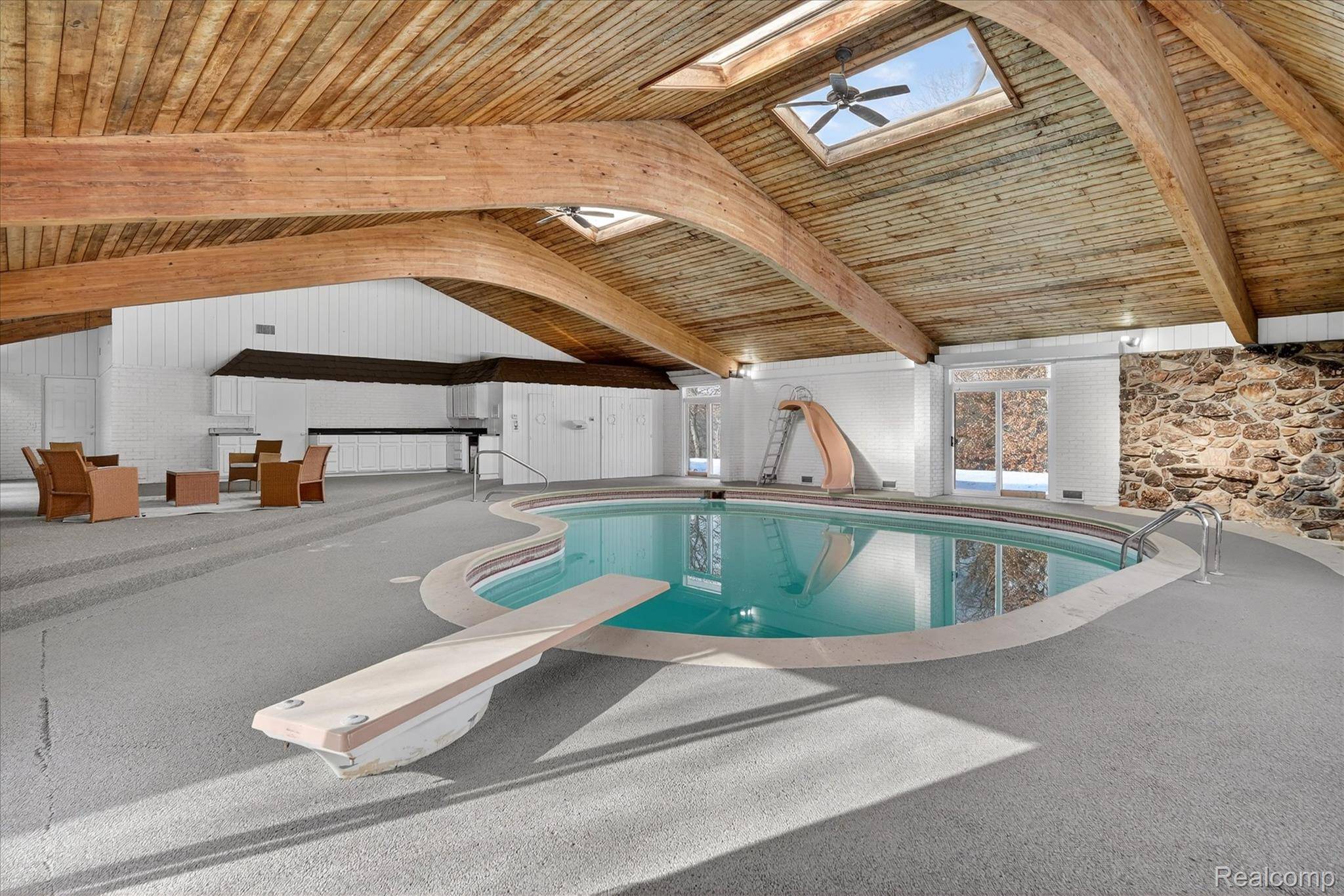 Davison, MI 48423,9505 E Atherton RD