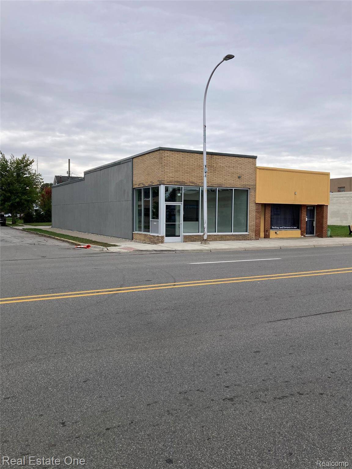 Berkley, MI 48072,4105 12 Mile RD