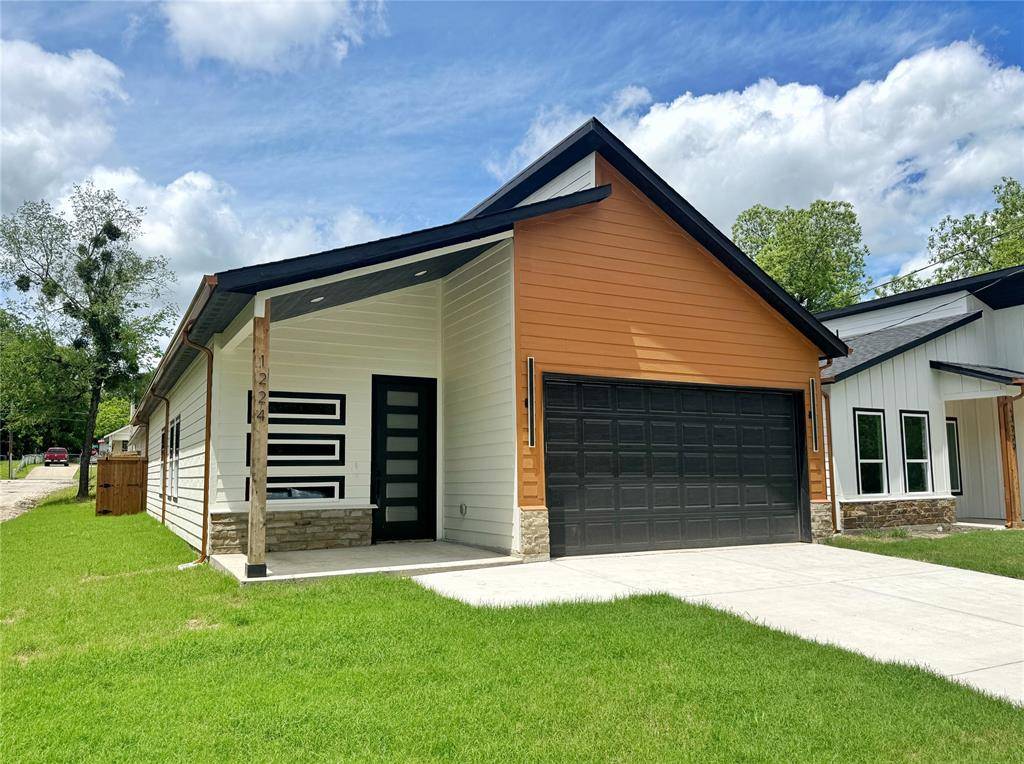 Greenville, TX 75401,1224 Saint John