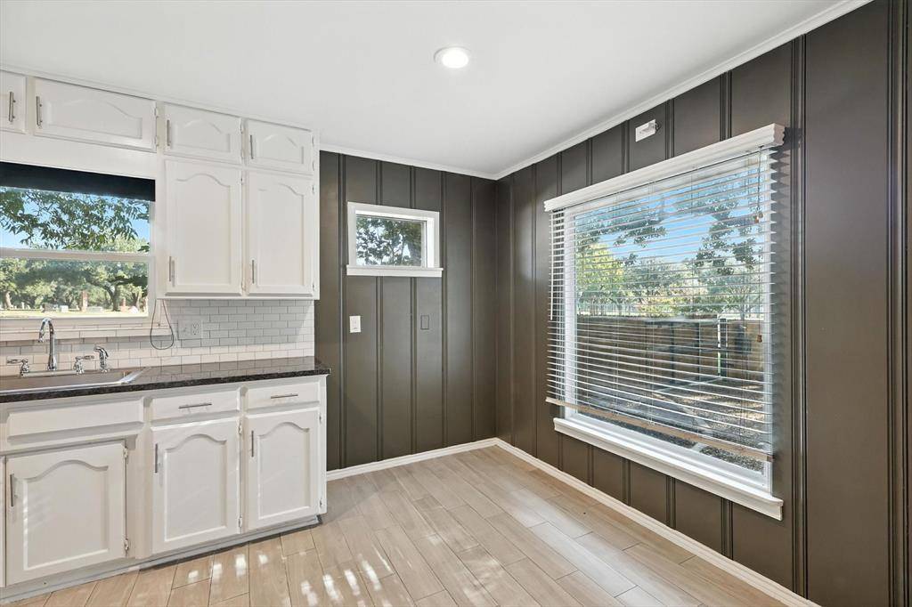 Fort Worth, TX 76111,2020 Balsam Street