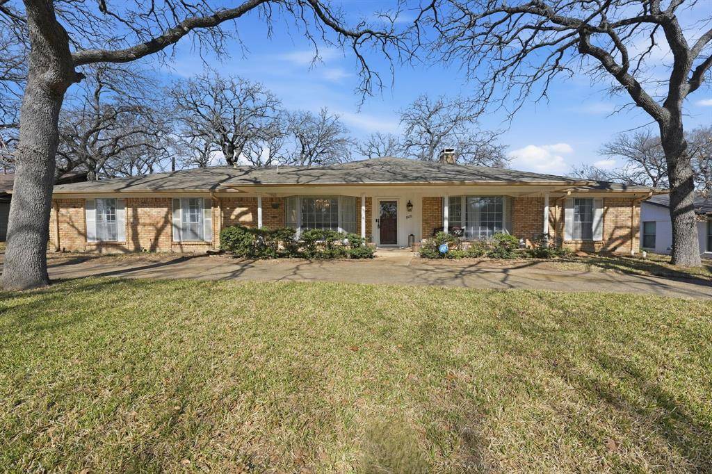 Arlington, TX 76012,1605 Northlake Court