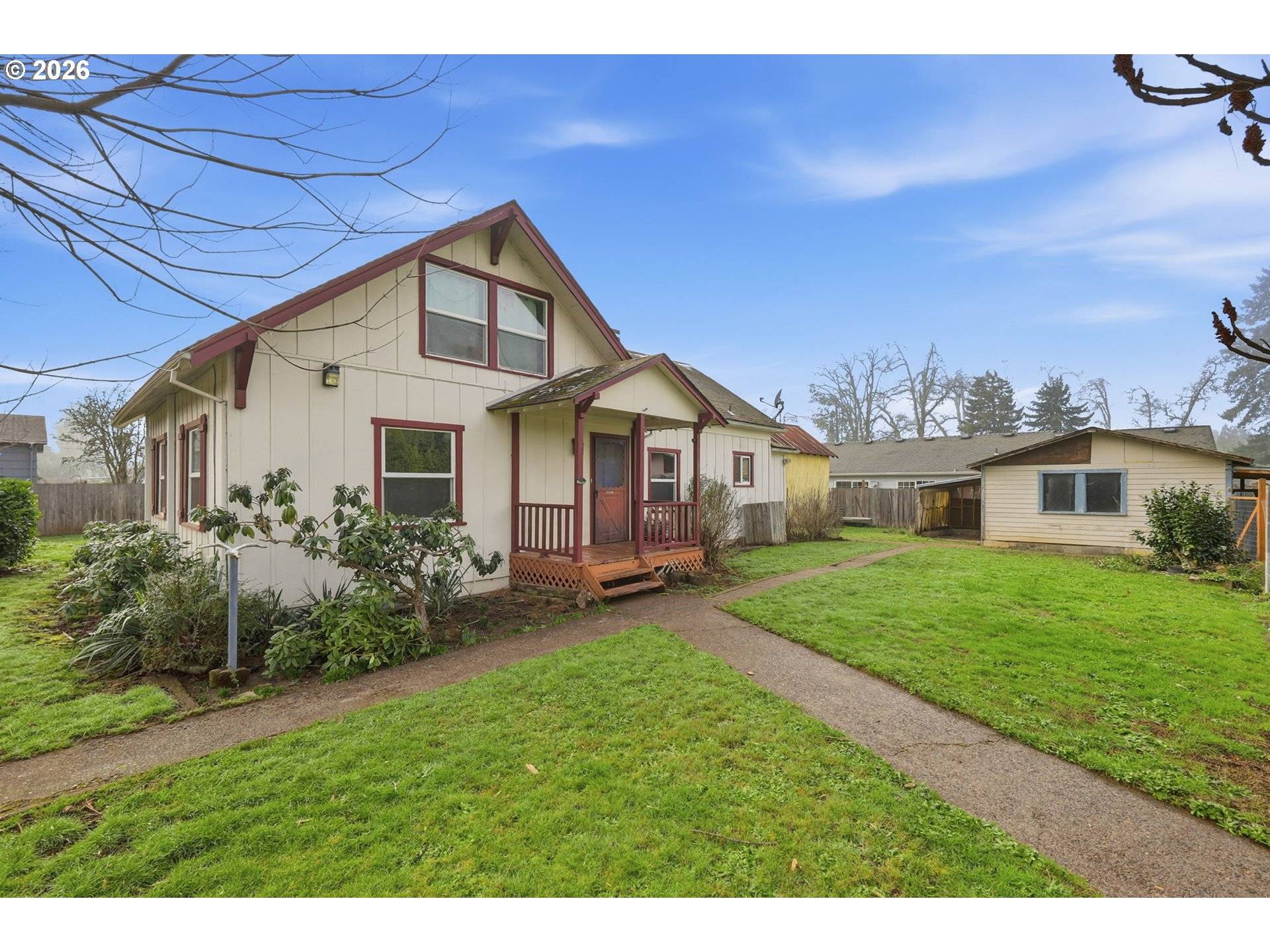 Cottage Grove, OR 97424,139 S 15TH ST