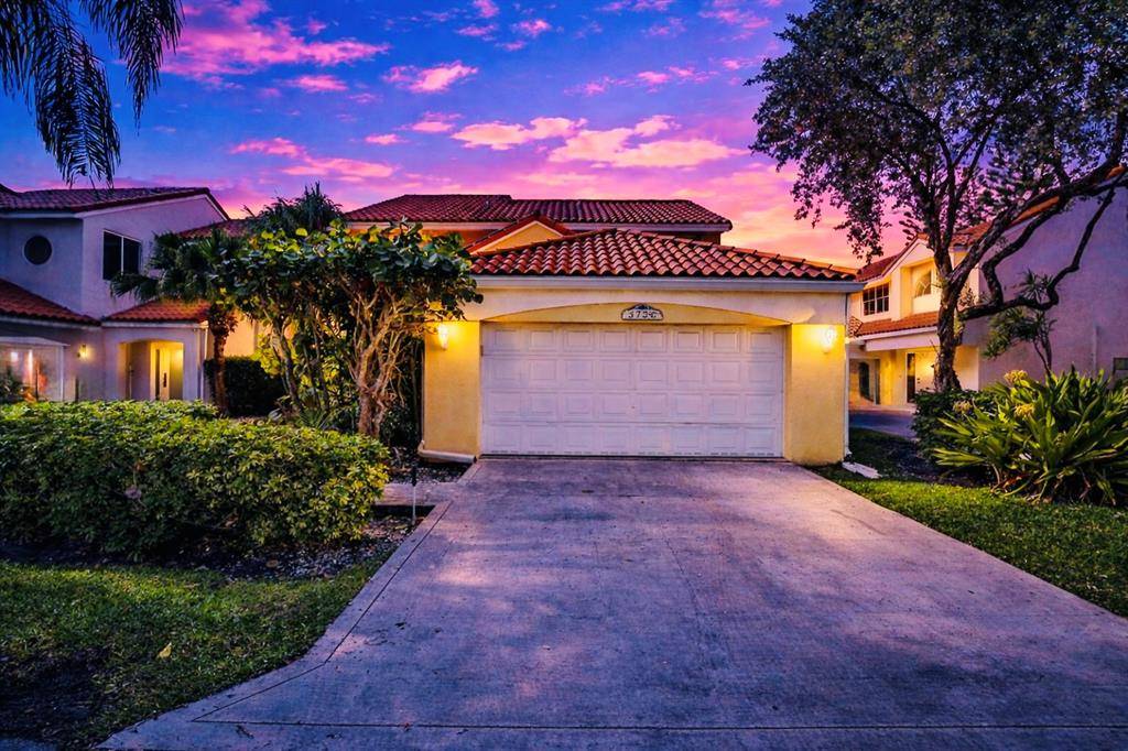 Hollywood, FL 33021,3130 N 38th Ave