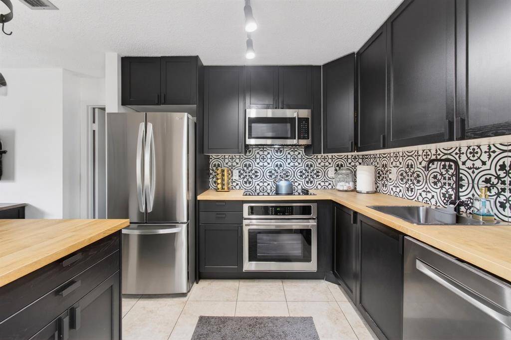 Boca Raton, FL 33433,6621 Via Regina #6621