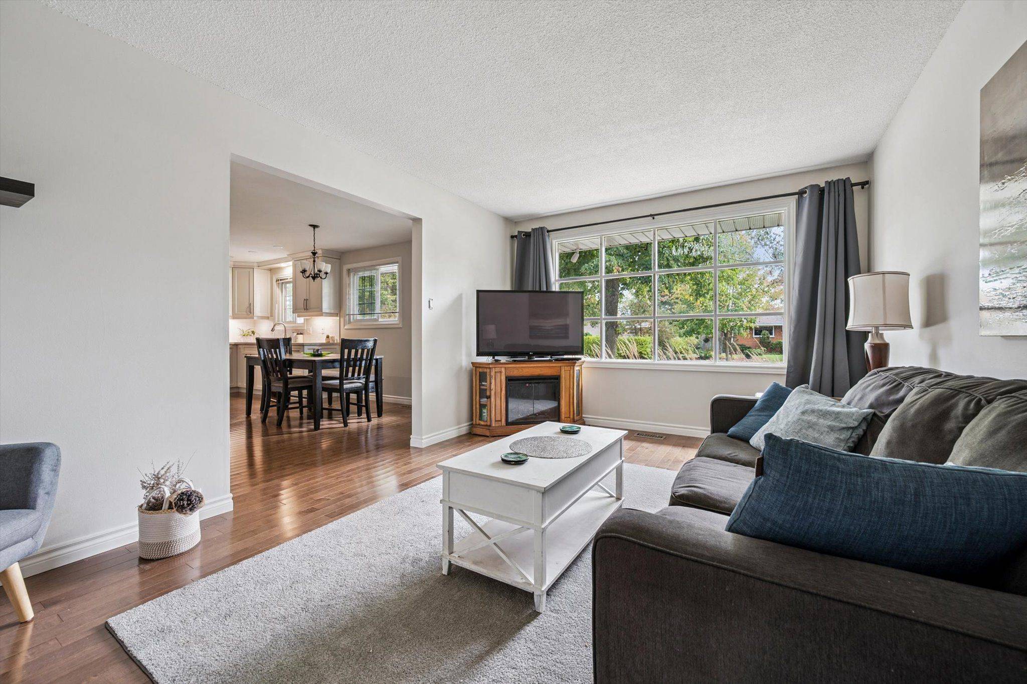 Guelph, ON N1G 2P8,5 Picadilly PL