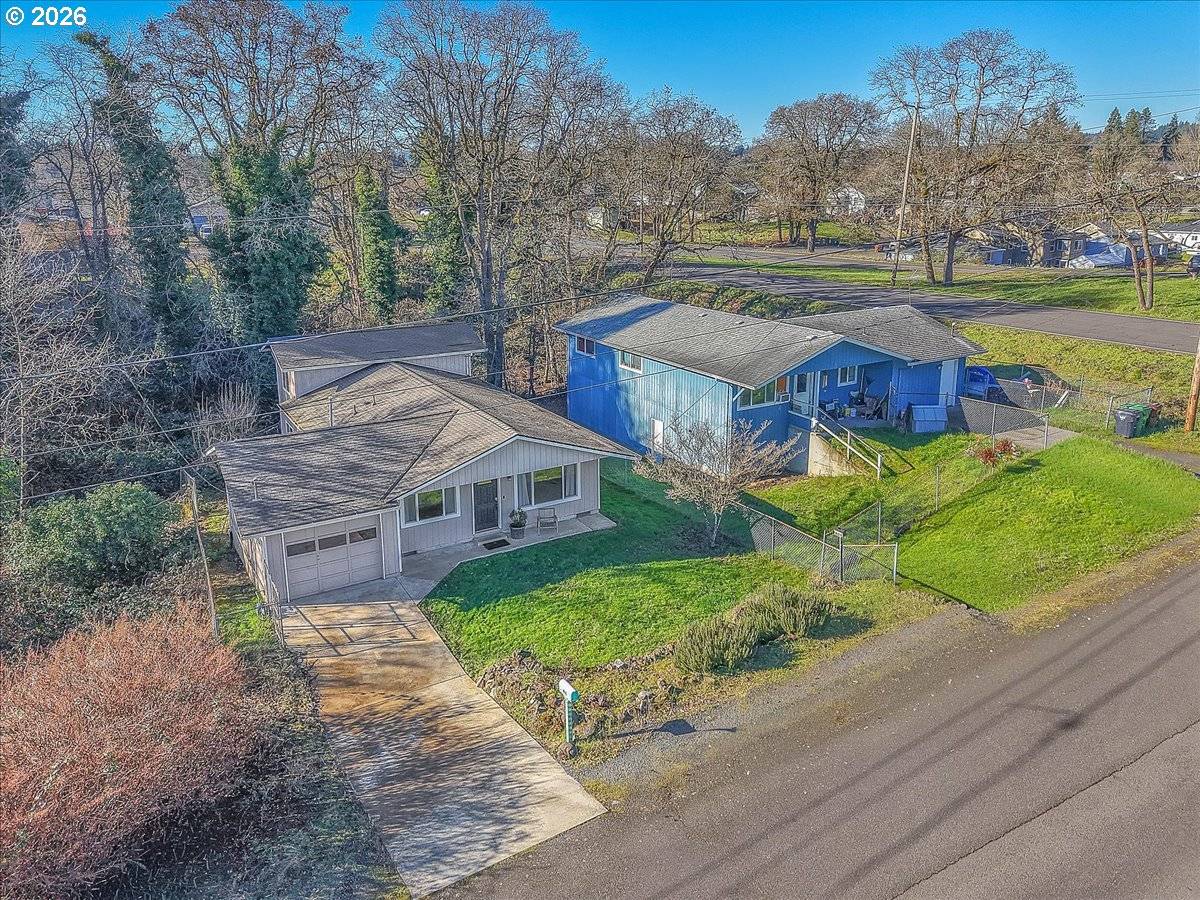 St Helens, OR 97051,415 S 12TH ST