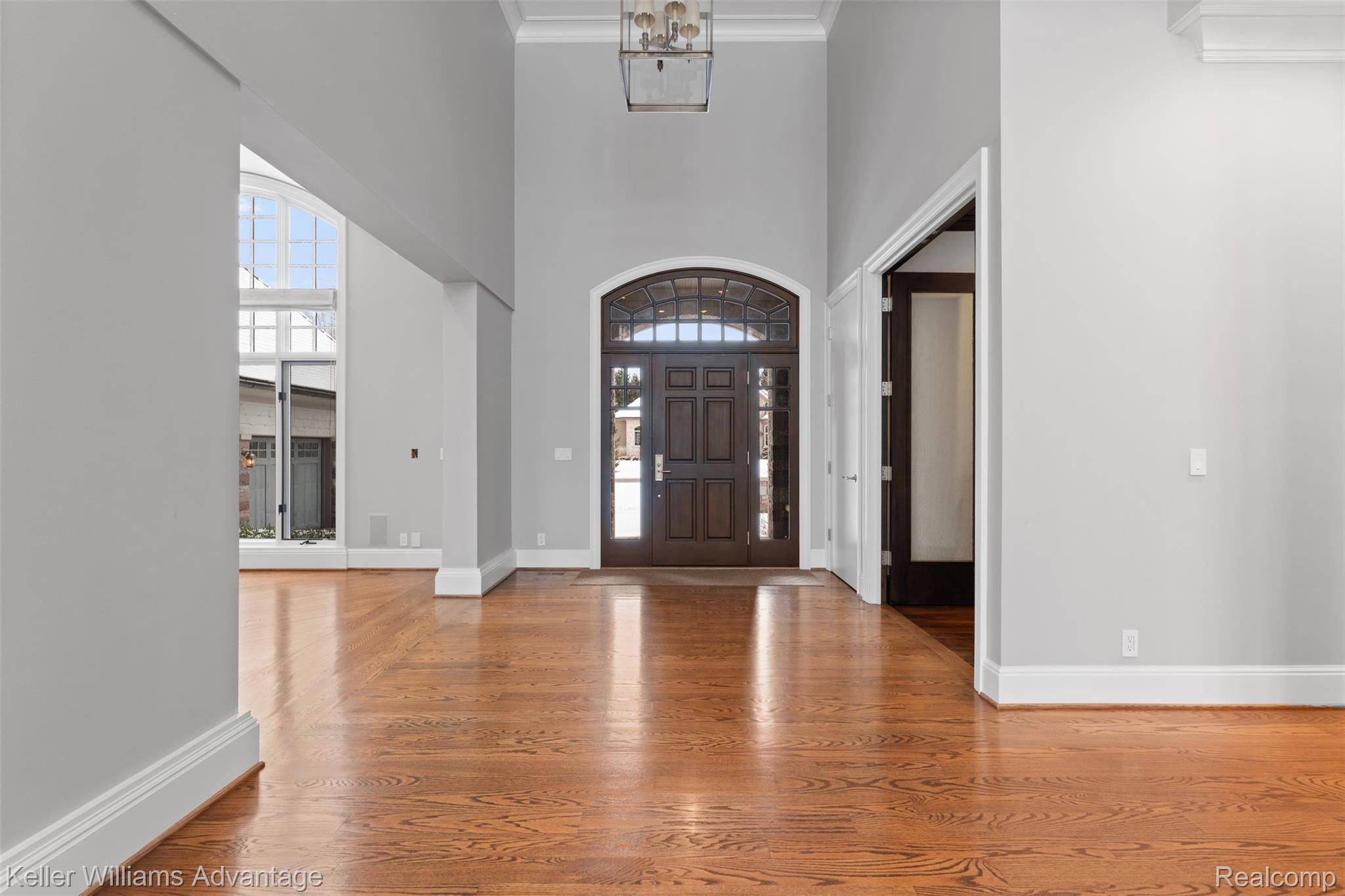 Bloomfield Hills, MI 48302,2951 Turtle Pond CT