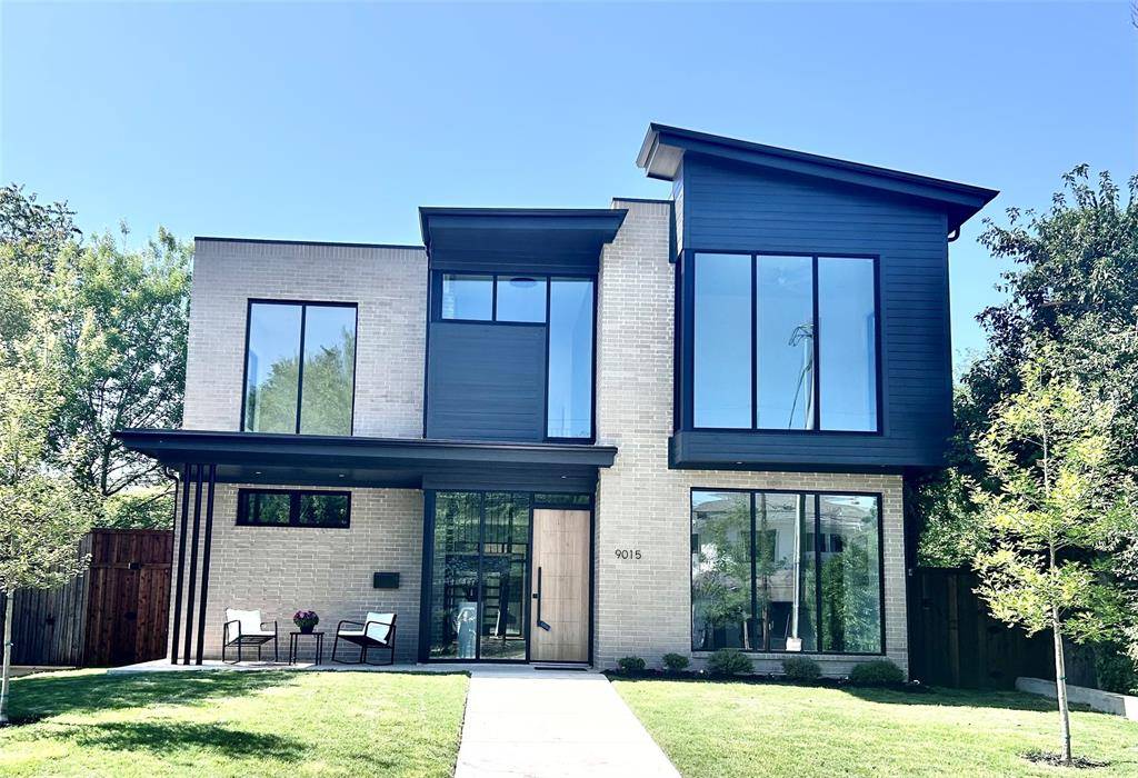 Dallas, TX 75218,9015 Daytonia Avenue