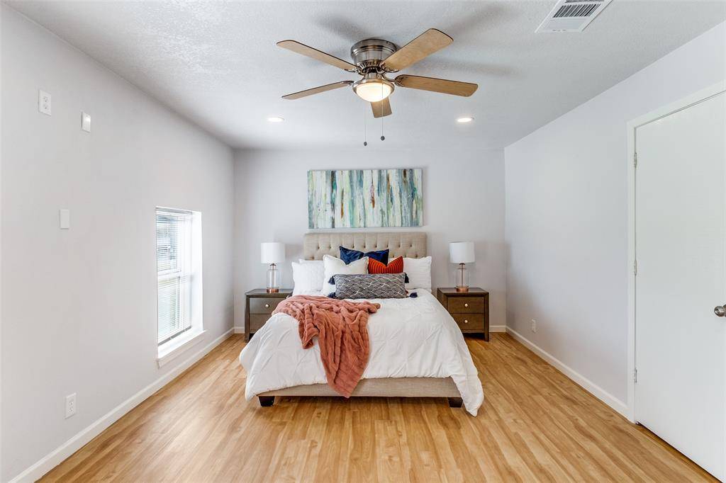 Dallas, TX 75227,9535 Crestshire Drive