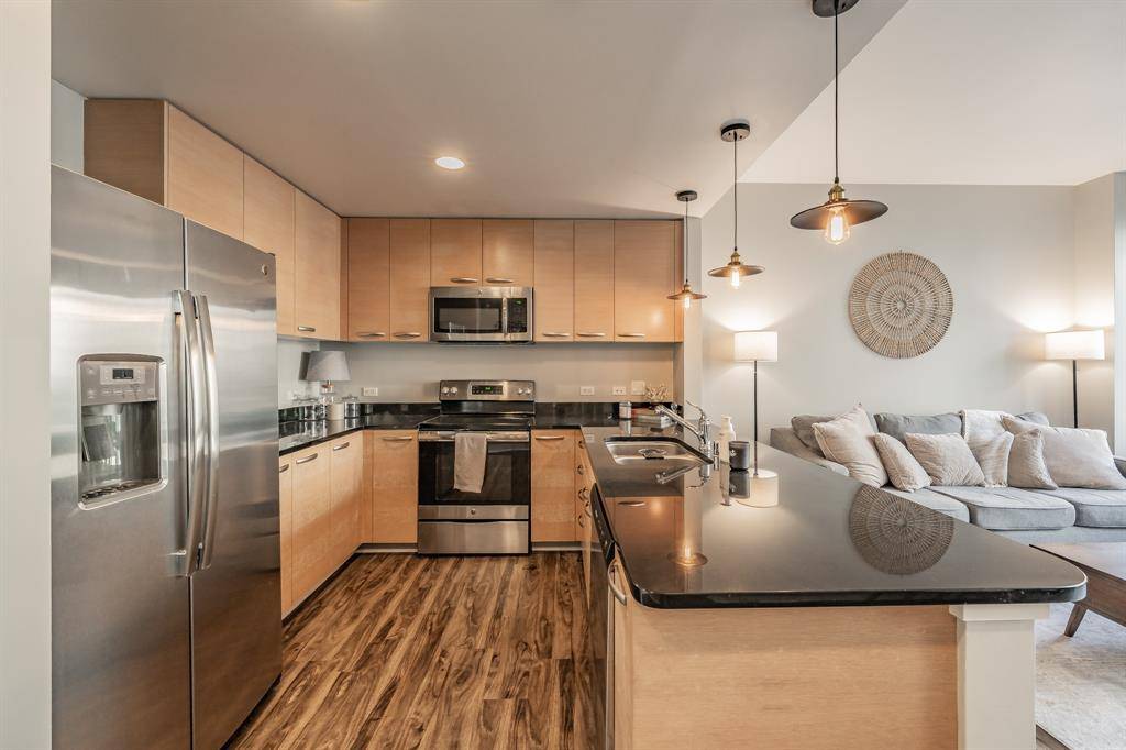 Dallas, TX 75202,1200 Main Street #812