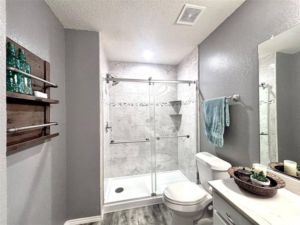 Saginaw, TX 76131,700 Hummingbird Trail